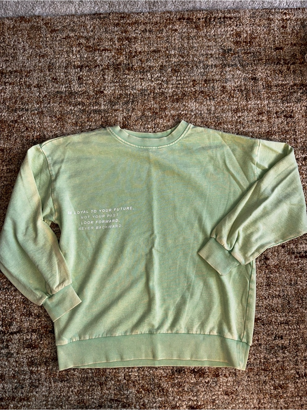 Light Green Crewneck Sweatshirt with Motivational Print